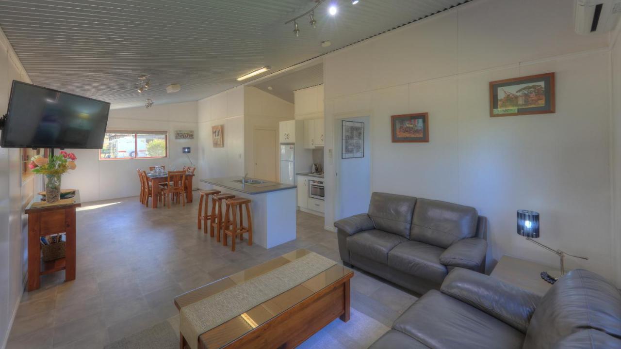 Killarney View Cabins And Caravan Park Экстерьер фото
